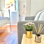 Amalia Studio 2